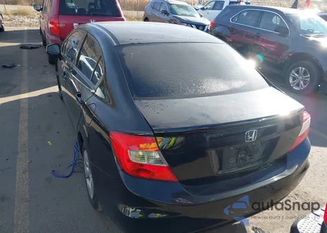 2012 Honda Civic Lx z USA, uszkodzony, nr VIN 2HGFB2F50CH604782